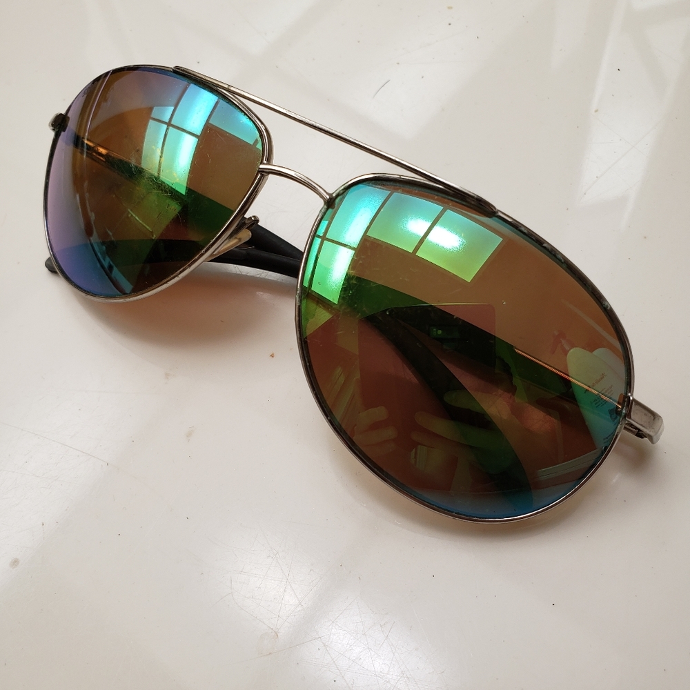 Costa Del Mar aviators